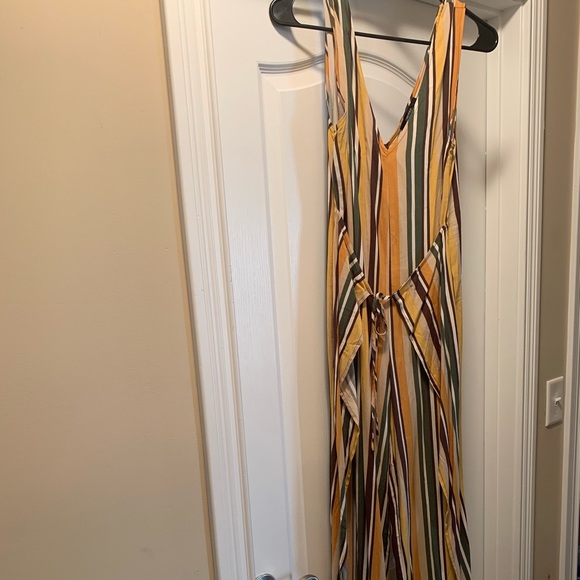 Forever 21 Romper - Picture 4 of 5